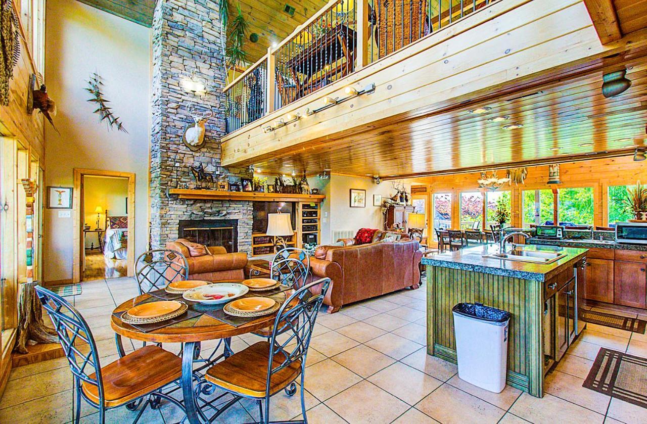 Tanasi Lodge - Reunions, Retreats, Weddings, Family Getaways Sevierville Eksteriør billede